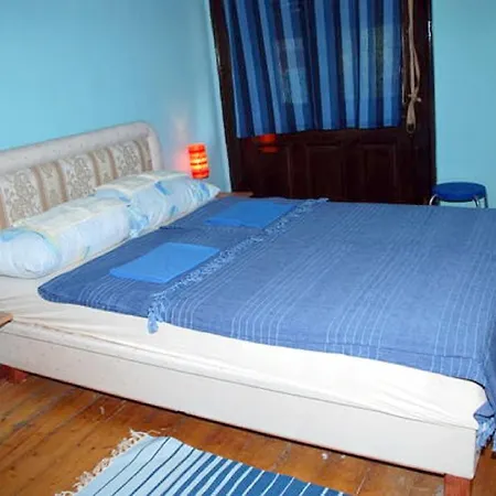 Central Station אכסניה *