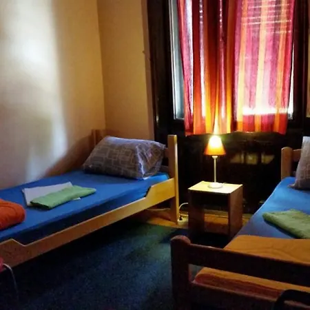 אכסניה Central Station